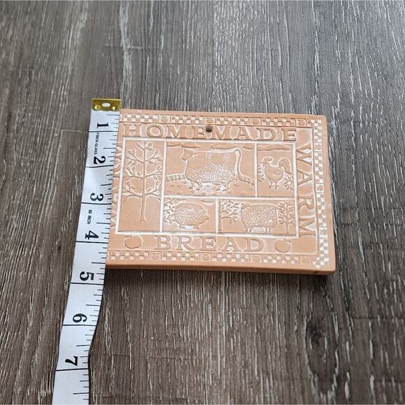 Vintage Terra Cotta Pottery Bread Bun Warmer Stone for Basket trivet wall hanger - Picture 2 of 6